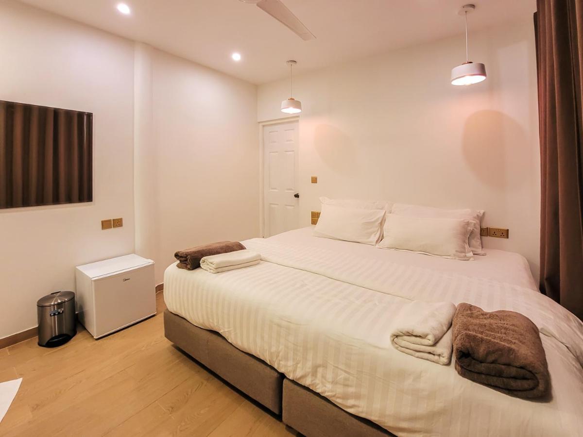 ホテル Kingsway Thoddoo Maldives エクステリア 写真