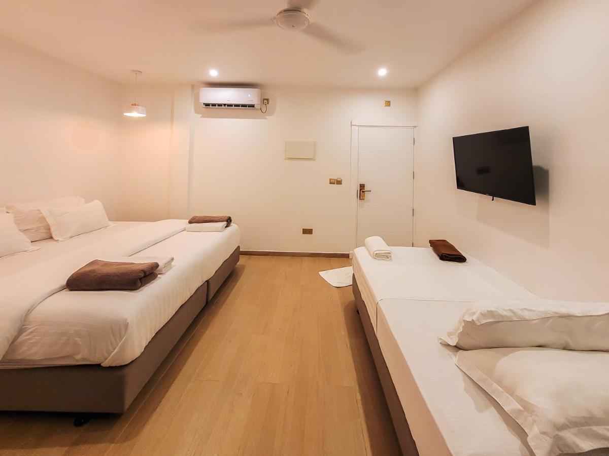 ホテル Kingsway Thoddoo Maldives エクステリア 写真